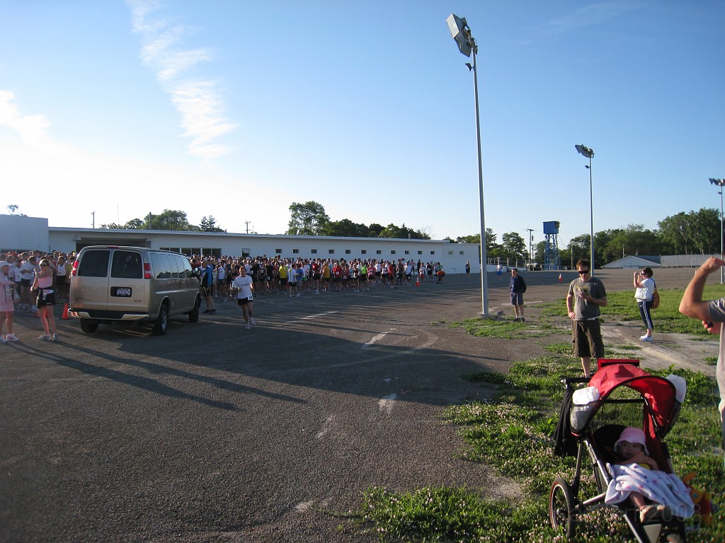 Solstice 10K 09 050.jpg - The Solstice Run 10K in Northville Michigan. June 27, 2009. Way more hills than I expected! Still had a decent time @ 57:57, and a great day for a race!